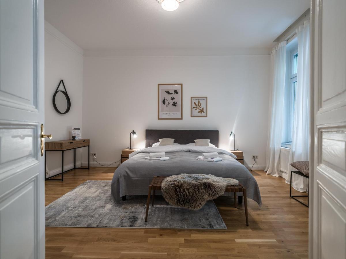 Hochwertige Altbauwohnung Im Modernen Stil In Wiesbaden - Kueche - Terrasse - Wlan - Zentral Екстер'єр фото