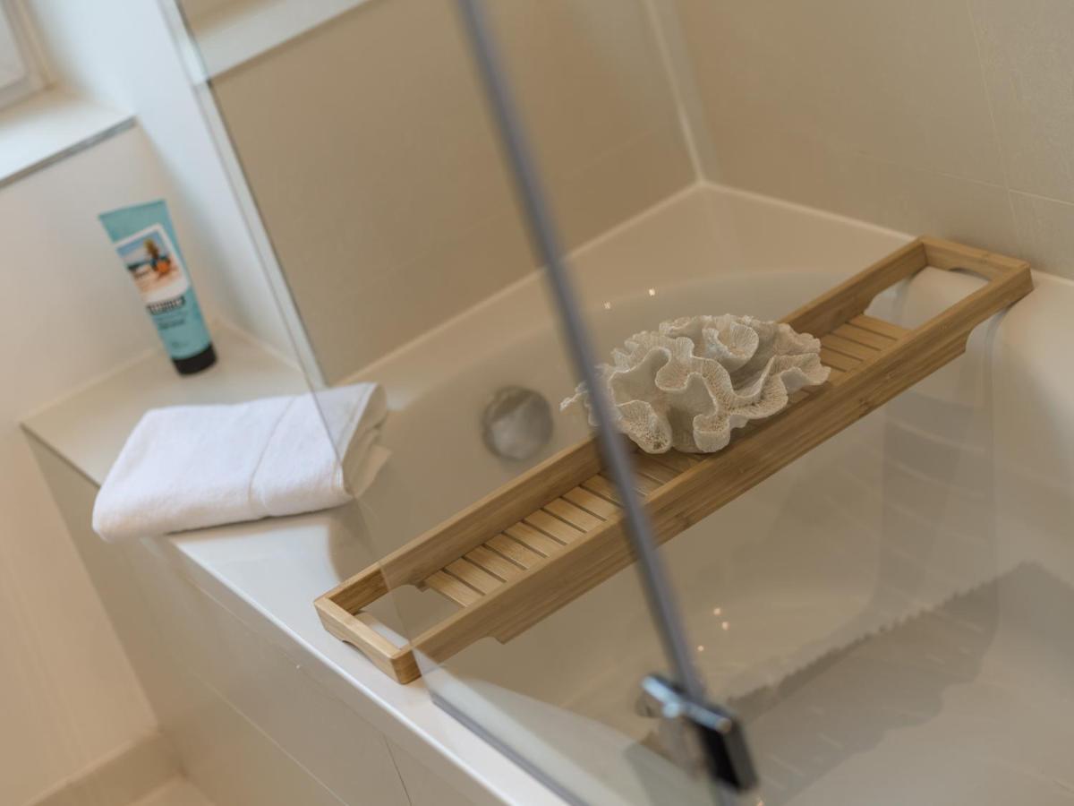 Hochwertige Altbauwohnung Im Modernen Stil In Wiesbaden - Kueche - Terrasse - Wlan - Zentral Екстер'єр фото