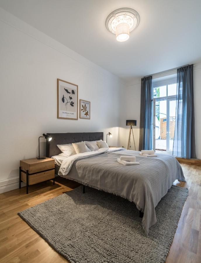 Hochwertige Altbauwohnung Im Modernen Stil In Wiesbaden - Kueche - Terrasse - Wlan - Zentral Екстер'єр фото