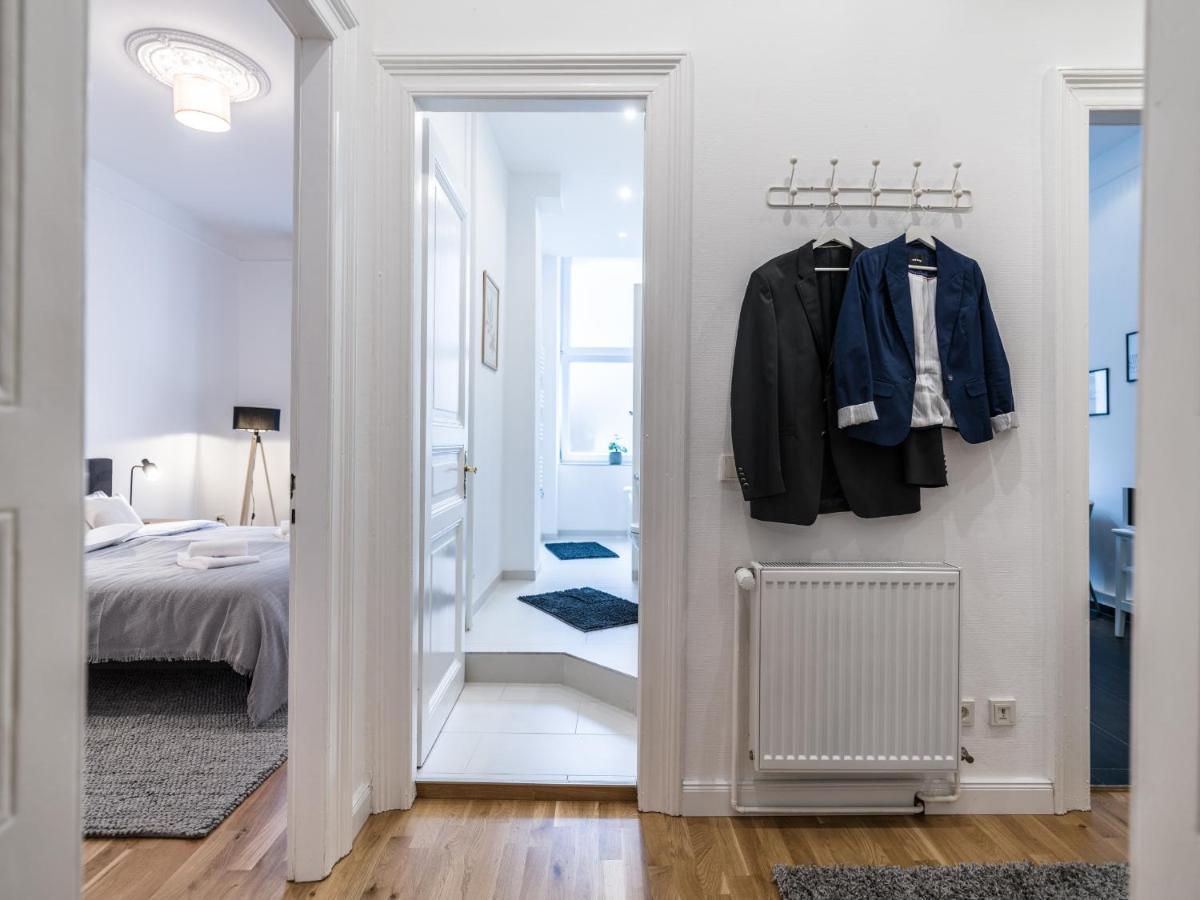 Hochwertige Altbauwohnung Im Modernen Stil In Wiesbaden - Kueche - Terrasse - Wlan - Zentral Екстер'єр фото